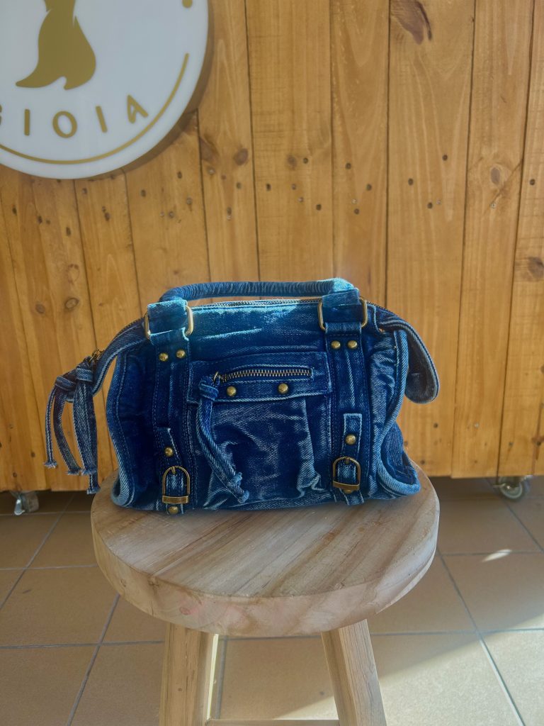 vêtements pour femme à Lyon